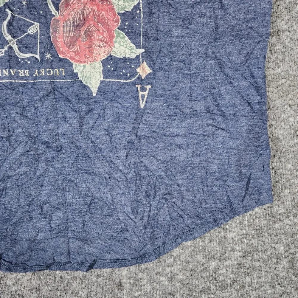 Lucky Brand Graphic Tee Womens S Ace Rose Playing Card Blue Short Sleeve EUC